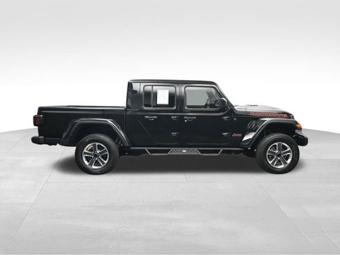 Used 2022 Jeep Gladiator Mojave w/ Trailer Tow Package AWD/4WD image 6