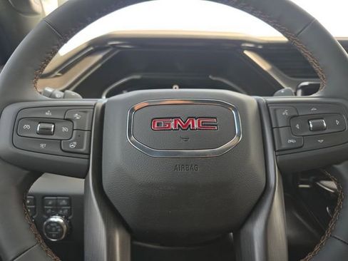 New 2026 GMC Sierra 1500 AT4 w/ AT4 Premium Package AWD/4WD image 31