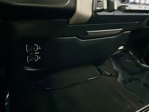 Used 2022 RAM 2500 Laramie AWD/4WD image 44