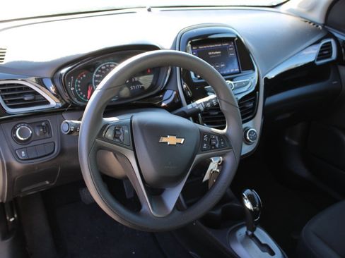 Used 2022 Chevrolet Spark LT image 11
