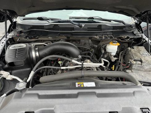 Used 2015 RAM 1500 Limited AWD/4WD image 30