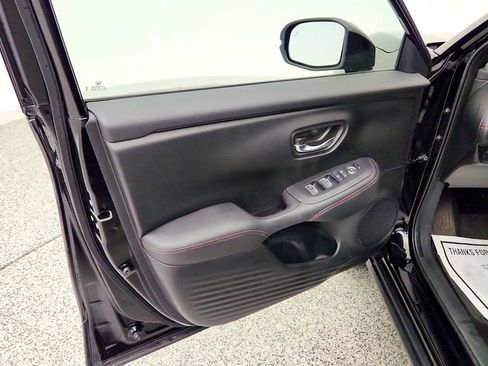 Used 2024 Honda HR-V Sport image 10