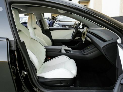 Used 2024 Tesla Model 3 Performance AWD/4WD image 24