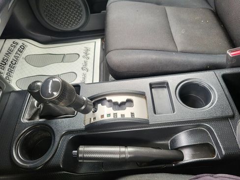 Used 2007 Toyota FJ Cruiser 4WD image 20