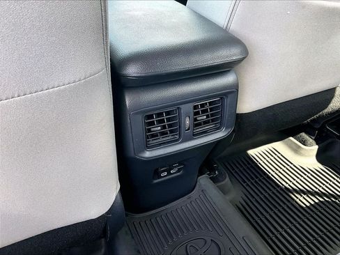 Used 2024 Toyota RAV4 XLE w/ Convenience Package AWD/4WD image 28