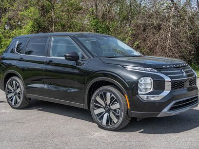 New 2025 Mitsubishi Outlander AWD
