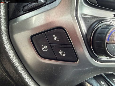 Used 2017 Chevrolet Silverado 1500 LTZ Z71 w/ LTZ Plus Package AWD/4WD image 25