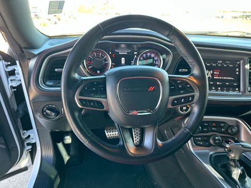 Used 2021 Dodge Challenger SXT w/ Plus Package image 14