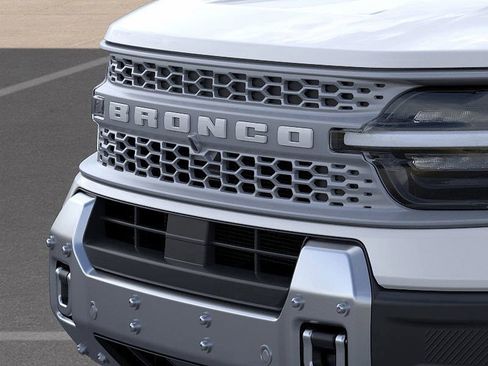 New 2025 Ford Bronco Sport Badlands image 17