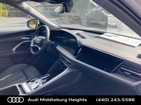 New 2025 Audi Q5 Premium Plus image 35