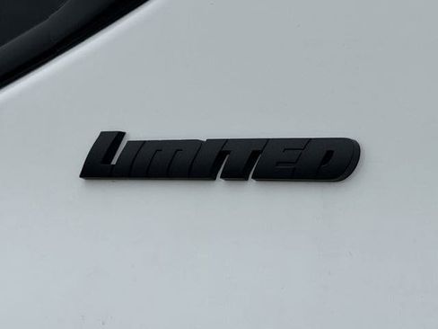 New 2026 Toyota Tundra Limited AWD/4WD image 9