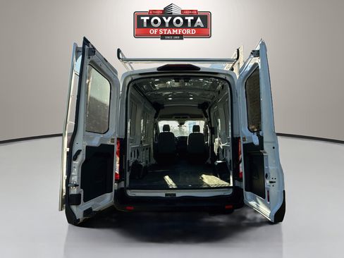 Used 2019 Ford Transit 250 130 Medium Roof RWD image 22