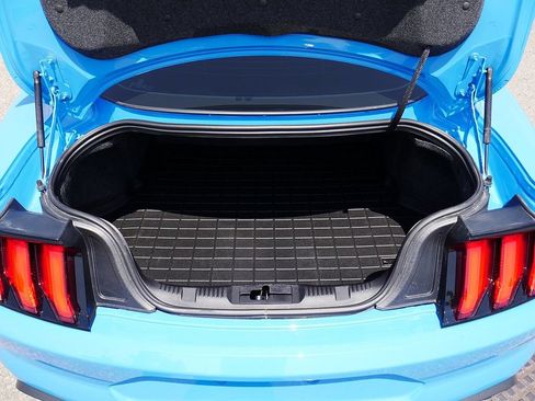 Used 2022 Ford Mustang Mach 1 RWD image 51