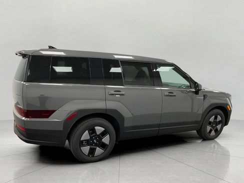 New 2026 Hyundai Santa Fe SE image 2