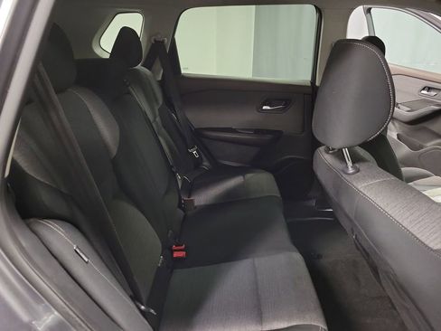 Used 2023 Nissan Rogue SV FWD image 20