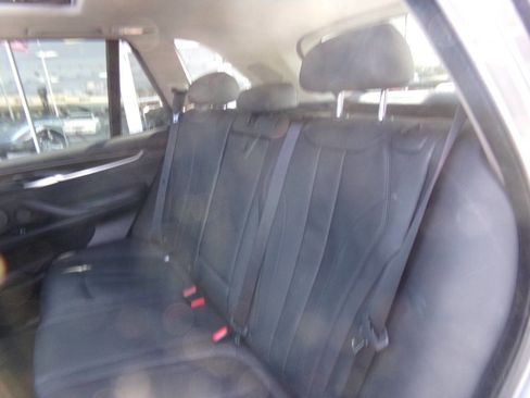 Used 2016 BMW X5 xDrive50i w/ Dynamic Handling Package image 15