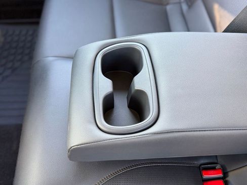 Used 2025 Toyota Camry XLE w/ Premium Package image 7