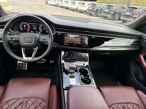 Used 2022 Audi SQ8 Prestige image 18