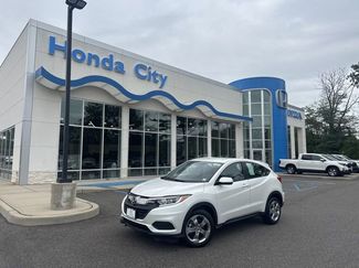 Certified 2022 Honda HR-V LX image 1