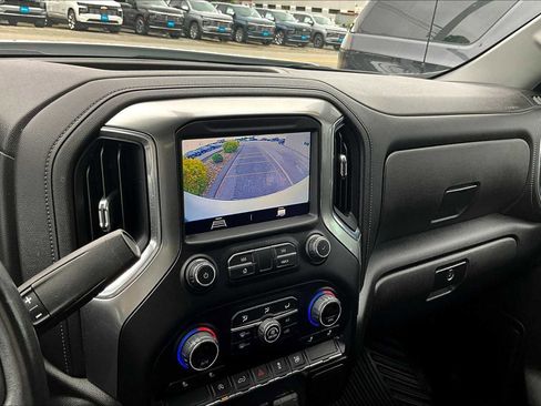 Used 2021 Chevrolet Silverado 1500 RST image 19