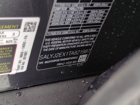 Used 2026 Land Rover Range Rover Velar S image 17