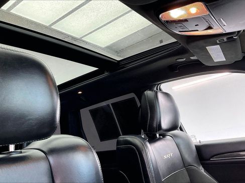 Used 2018 Jeep Grand Cherokee SRT w/ Trailer Tow Group IV image 24