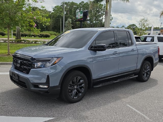 Used 2024 Honda Ridgeline Sport image 2