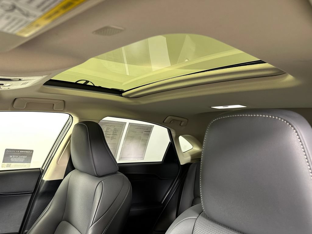 Used 2020 Lexus NX 300 AWD w/ Premium Package image 5