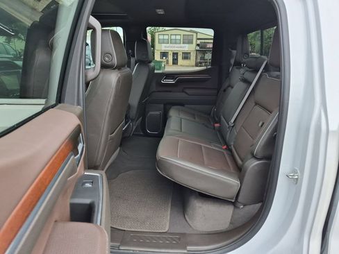 Certified 2024 GMC Sierra 1500 Denali w/ Denali Reserve Package AWD/4WD image 24
