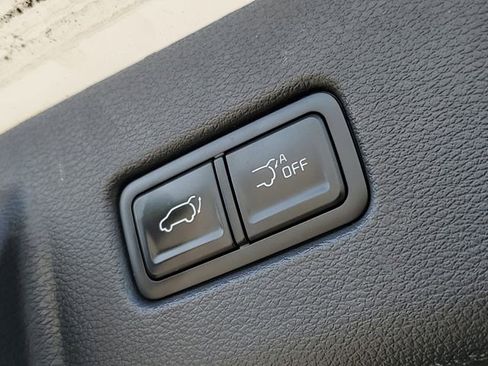 Used 2024 Kia Telluride EX X-Line AWD/4WD image 40