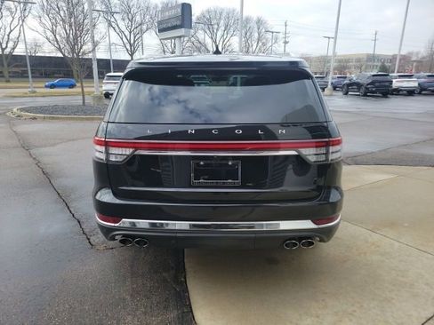 Certified 2023 Lincoln Aviator Standard w/ Premium Package image 15