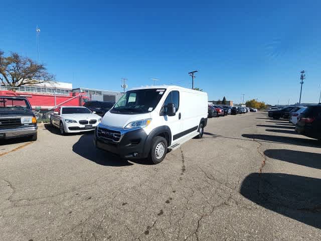 Used 2025 RAM ProMaster 2500 w/ U-Haul Equipment Group FWD image 3