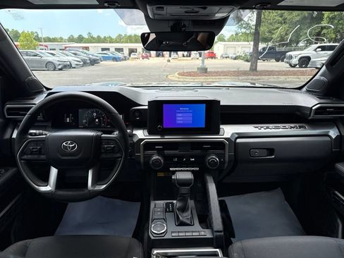 Used 2024 Toyota Tacoma SR5 w/ SR5 Upgrade Package RWD image 17