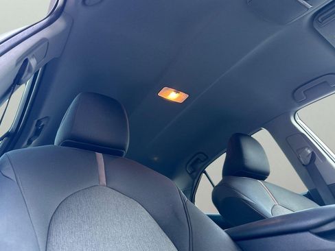 Certified 2020 Toyota Camry LE image 21