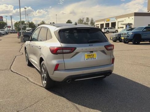 Used 2024 Ford Escape ST-Line w/ Tech Pack #1 AWD/4WD image 7