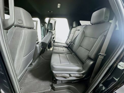 Used 2023 Chevrolet Tahoe LT AWD/4WD image 15