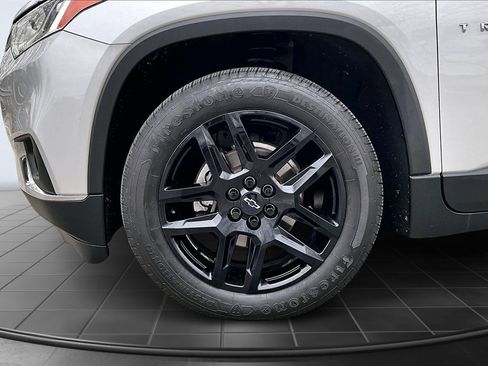 Used 2019 Chevrolet Traverse LT w/ LPO, Floor Liner Package image 34