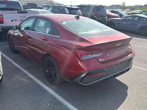Used 2026 Hyundai Elantra SEL Sport Premium image 4