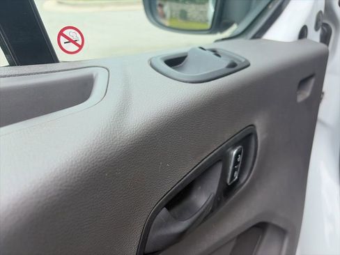 Used 2024 Ford Transit 250 Low Roof w/ Exterior Upgrade Package RWD image 9