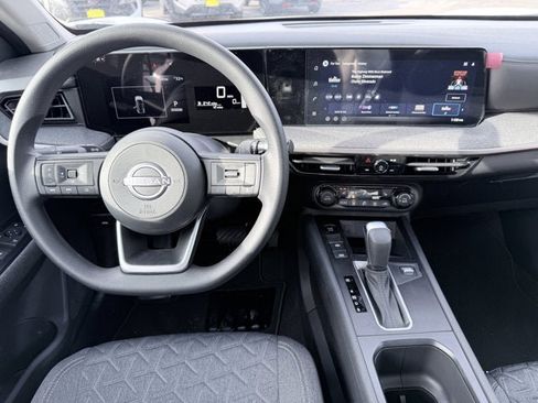 New 2026 Nissan Kicks SV w/ SV Premium Package image 14