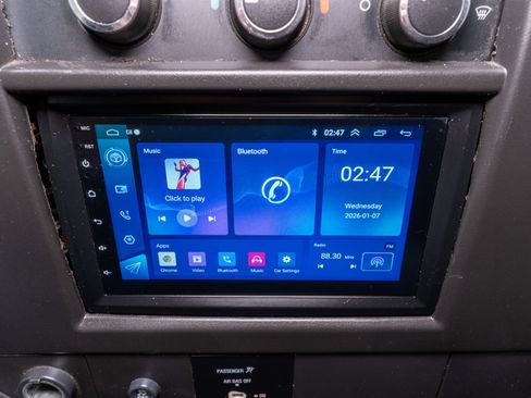 Used 2017 GMC Savana 2500 image 18