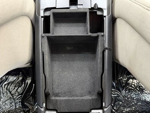 Used 2019 Ford Fusion S FWD image 37