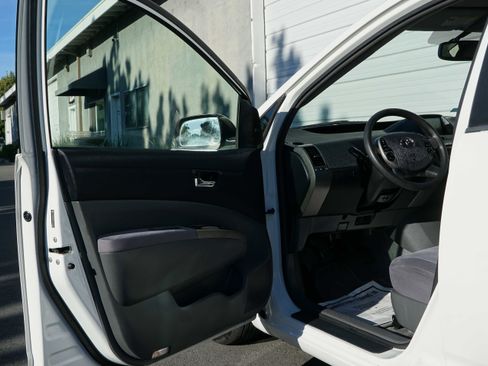 Used 2007 Toyota Prius Touring image 33