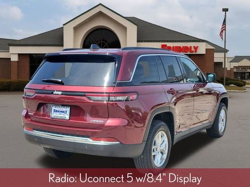 Used 2024 Jeep Grand Cherokee Laredo X w/ Luxury Tech Group I AWD/4WD image 4