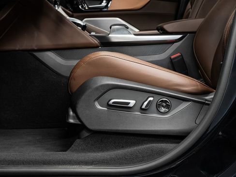 Certified 2023 Acura MDX FWD w/ Technology Package image 41