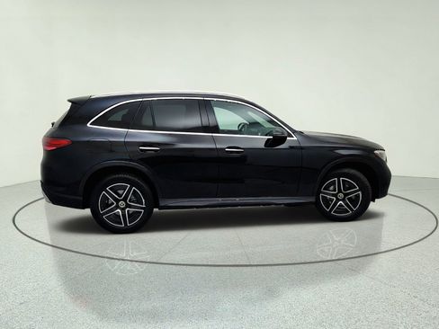 Used 2026 Mercedes-Benz GLC 300 image 7