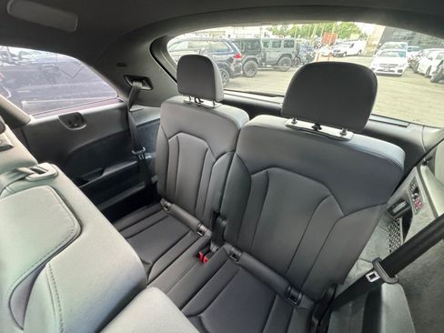 Used 2021 Audi Q7 3.0T Prestige w/ Prestige Package AWD/4WD image 32
