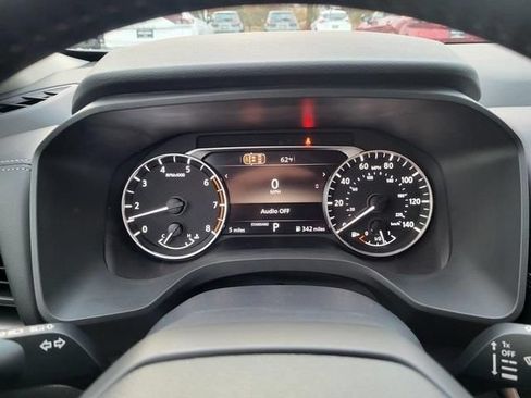 Used 2026 Nissan Rogue SV FWD image 24