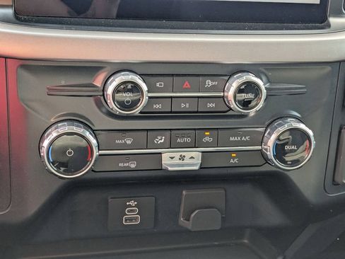 Used 2025 Ford F150 XLT w/ Equipment Group 301A Standard AWD/4WD image 20