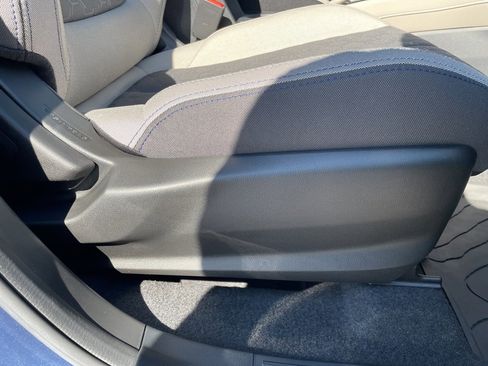 Used 2025 Subaru Forester image 30